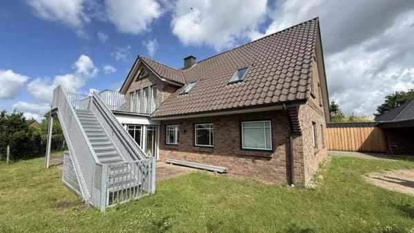 Immobilie in Wanderup - Familienoase mit Einliegerpotenzial – Großzügiges Wohnen in ruhiger Sackgassenlage - Bild 1