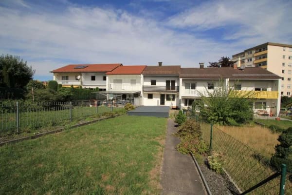 Immobilie in Thannhausen - Reihenmittelhaus mit Garten, Terrasse, Balkon und Pool - Bild 2