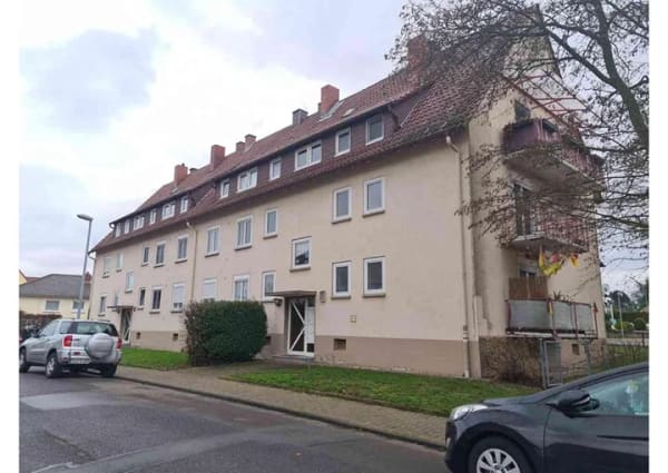 Immobilie in Hettenleidelheim - Kapitalanlage mit Substanz: Großzügige 5-Zimmer-Eigentumswohnung (ca. 130 m²) mit 2 Balkonen - Bild 2