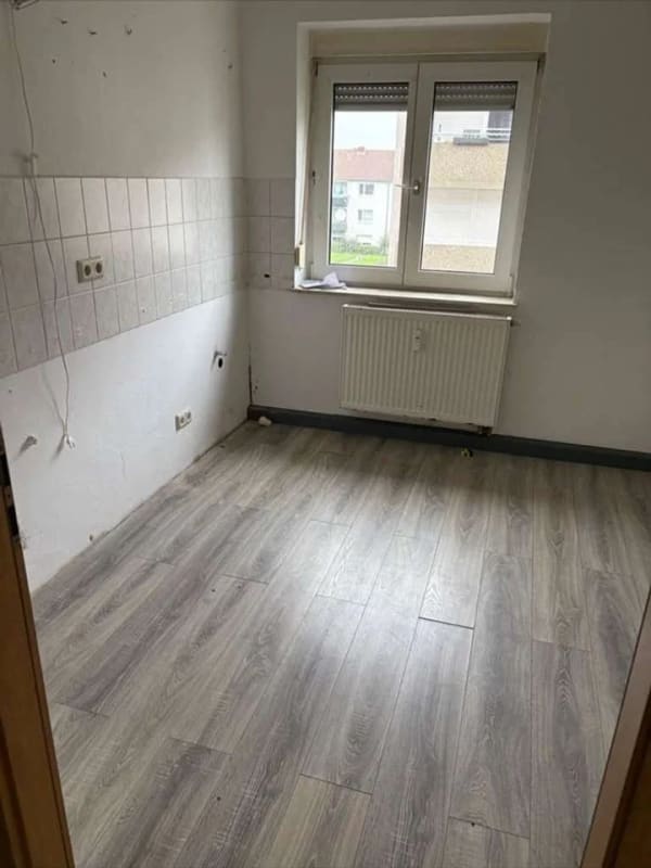 Immobilie in Hettenleidelheim - Kapitalanlage mit Substanz: Großzügige 5-Zimmer-Eigentumswohnung (ca. 130 m²) mit 2 Balkonen - Bild 4