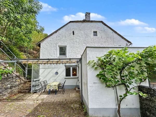 Immobilie in Korlingen - Einfamilienhaus: Für Familie und Naturliebhaber mit viel Lebensraum und Wellnessbereich in Korlingen - Bild 2