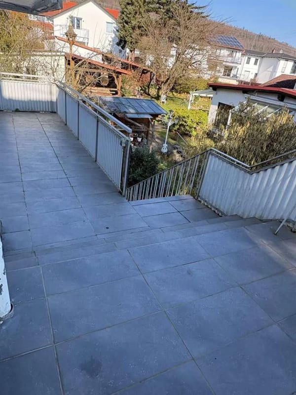 Immobilie in Wächtersbach - ***gepflegtes Zweifamilienhaus in gewachsenem Wohngebiet*** - Bild 3