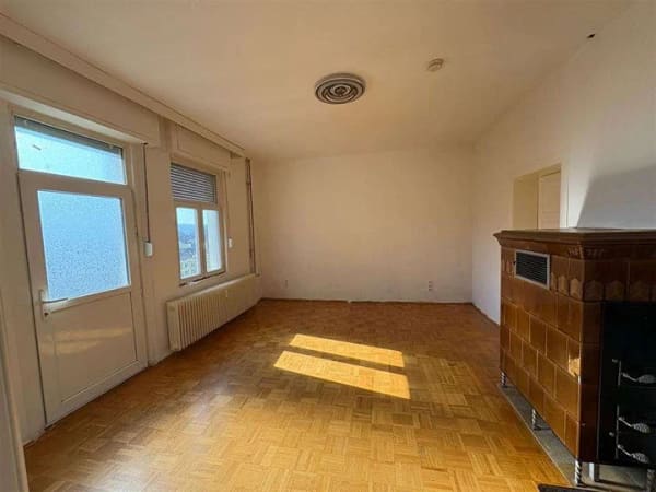 Immobilie in Wächtersbach - ***gepflegtes Zweifamilienhaus in gewachsenem Wohngebiet*** - Bild 4