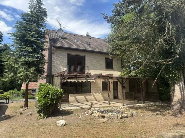 Immobilie in Erkelenz - Erkelenz-Unterwestrich ! solides Familienhaus mit integrierter Garage und großem Süd-Grundstück - Bild 0
