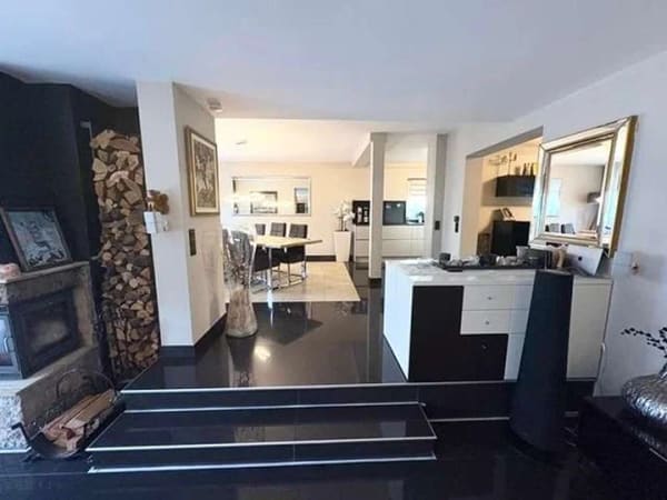 Immobilie in Sinzheim - Hochwertige Erdgeschosswohnung mit Einliegerwohnung am Vormberg - Bild 2