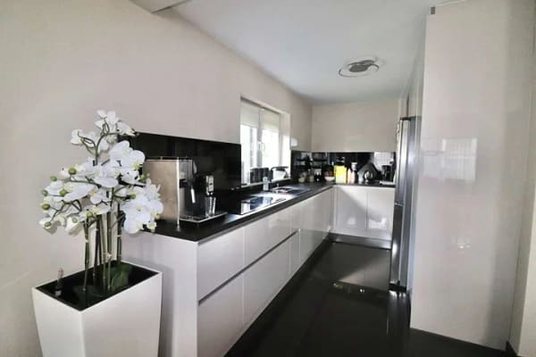 Immobilie in Sinzheim - Hochwertige Erdgeschosswohnung mit Einliegerwohnung am Vormberg - Bild 4