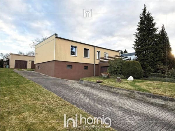 Immobilie in Hochkirch - Bukecy - Einfamilienhaus in Hochkirch - Bungalow mit Nebengelass und Garten - Bild 0