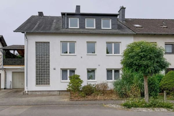 Immobilie in Bernkastel-Kues - Bernkastel-Kues: 3-Zi.-Wohnung mit Wintergarten und Fernblick - Bild 2