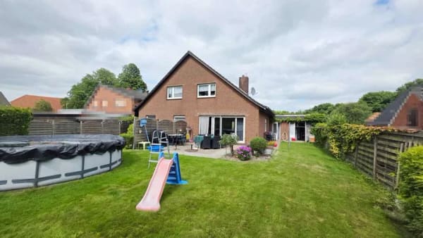 Immobilie in Uplengen - Einfamilienhaus mit Einliegerwohnung in ruhiger Lage von Uplengen-Stapel - Bild 1