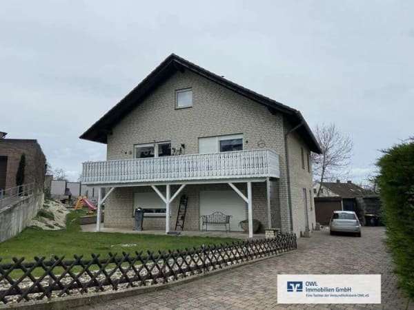 Immobilie in Büren - Im Preis reduziert! Großzügiges Einfamilienhaus in guter Wohnlage - Bild 0