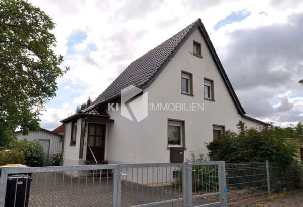 Immobilie in Neukieritzsch - Freistehendes Einfamilienhaus nahe Hainer See – solide Substanz & Gestaltungsspielraum - Bild 0