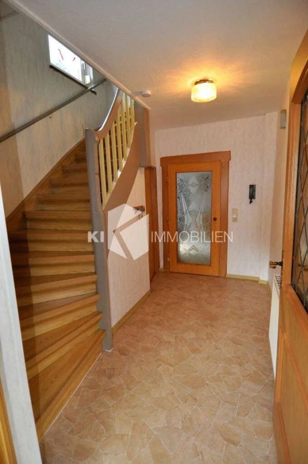 Immobilie in Neukieritzsch - Freistehendes Einfamilienhaus nahe Hainer See – solide Substanz & Gestaltungsspielraum - Bild 4