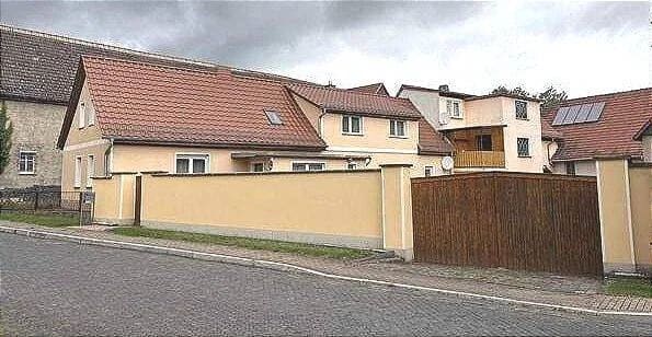 Immobilie in Bad Bibra - Familienfreundliches Wohnhaus mit zwei eigenständigen Wohnbereichen in Lossa - Bild 2