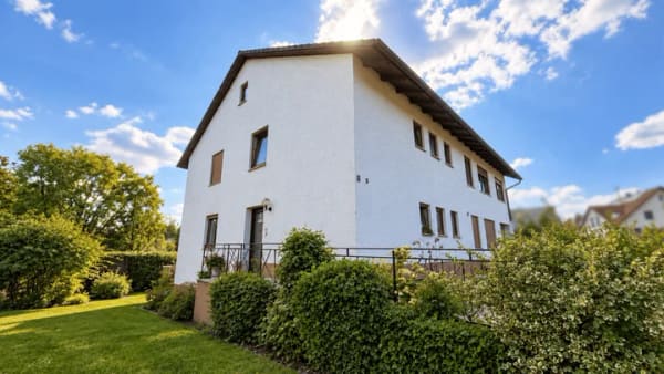 Immobilie in Wildenberg - Renovierungsbedürftiges Zweifamilienhaus mit Ausbaupotential - Beide Einheiten vermietet. - Bild 4