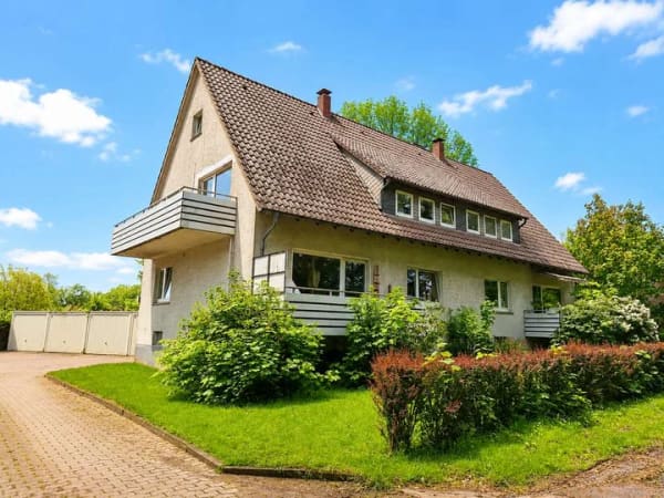 Immobilie in Spenge - Mehrfamilienhaus in ruhiger Lage von Spenge-Lenzinghausen - Bild 0