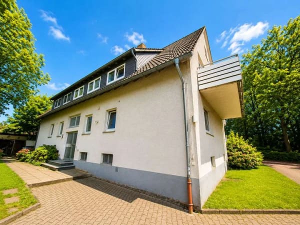 Immobilie in Spenge - Mehrfamilienhaus in ruhiger Lage von Spenge-Lenzinghausen - Bild 1