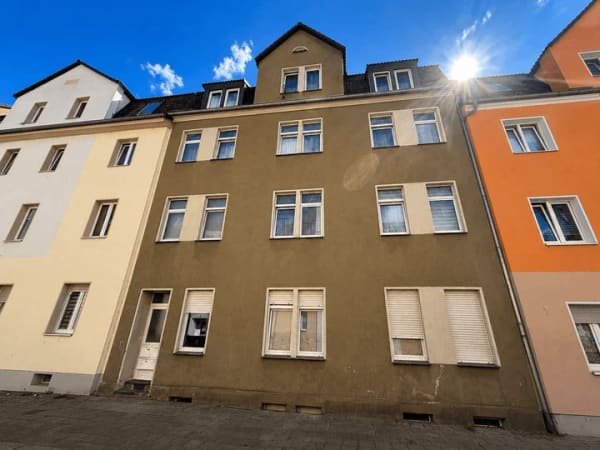 Immobilie in Merseburg - Mehrfamilienhaus mit Potenzial - Bild 0