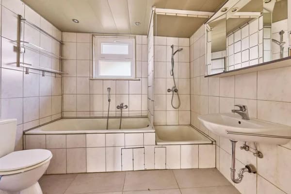 Immobilie in Böhl-Iggelheim - Einfamilienhaus mit großem Grundstück, Scheune und zusätzlichem Potenzial! - Bild 4