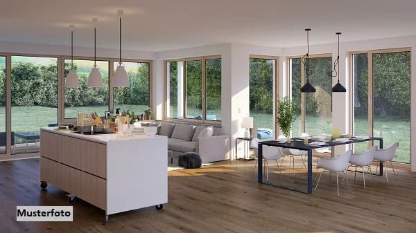 Immobilie in Freimersheim - Freistehendes Einfamilienhaus nebst Balkon und 2 Garagen - Bild 0