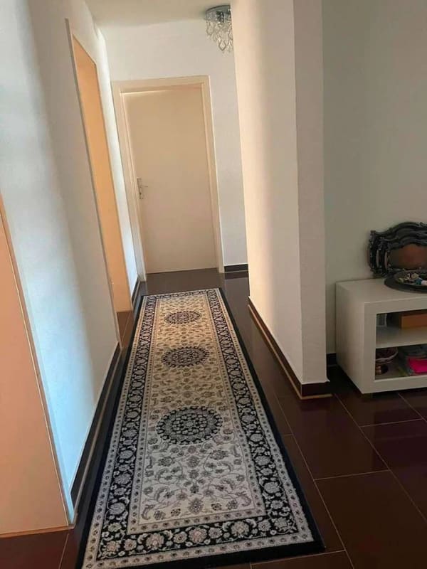 Immobilie in Steinenbronn - Attraktive 4-Zimmer-Wohnung mit Balkon, Garage, Stellplatz und Hobbyraum zu verkaufen - Bild 4