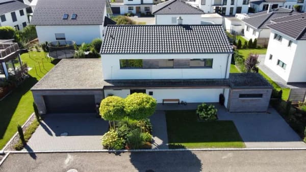 Immobilie in Berkheim - Baufritz Haus mit Pool in Berkheim - Bild 2