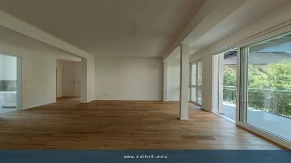Immobilie in Oerlenbach - Sanierte 3,5-Zimmer-Wohnung im Obergeschoss mit Balkon | KfW 55 EE - Bild 0