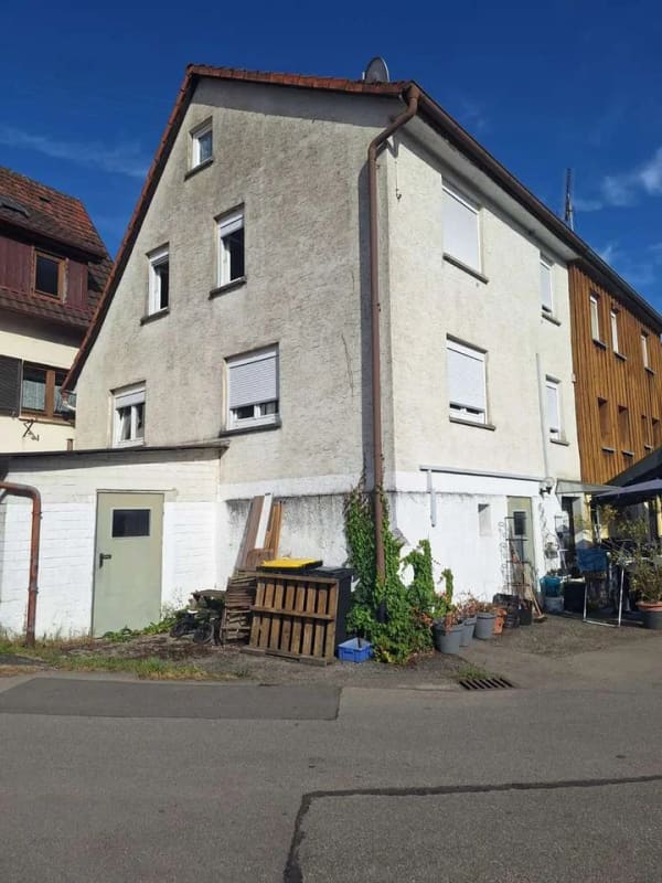 Immobilie in Wüstenrot - Einfamilienhaus in 71543 Wüstenrot Ortsteil Oberheimbach zu verkaufen - Bild 0