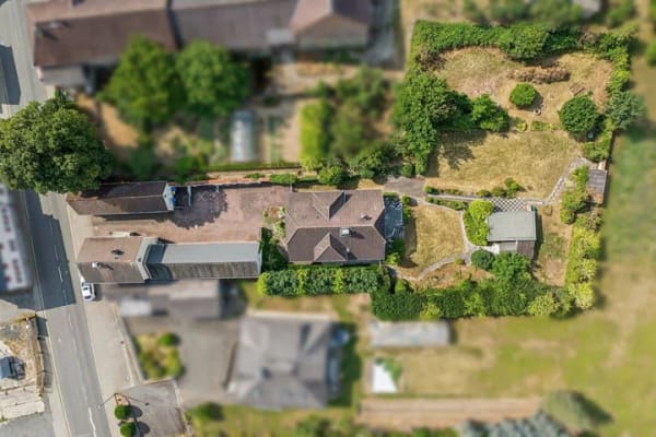 Immobilie in Wöllstadt - Vielseitiges Dreier- Ensemble im Herzen von Nieder-Wöllstadt - Bild 1