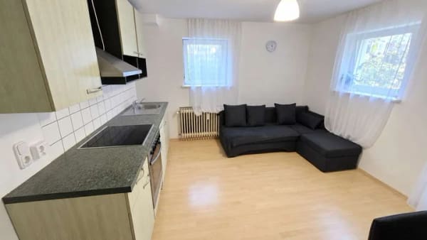 Immobilie in Affalterbach - Gut vermiete 2-Zimmerwohnung mit kleiner Terrasse - Bild 1