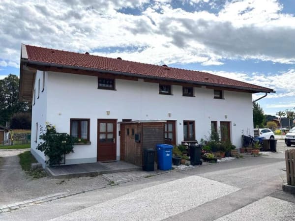 Immobilie in Warngau - Zukunftssicher investieren oder selbst nutzen! 
neuwertiges Reiheneckhaus im Alpenvorland - Bild 2