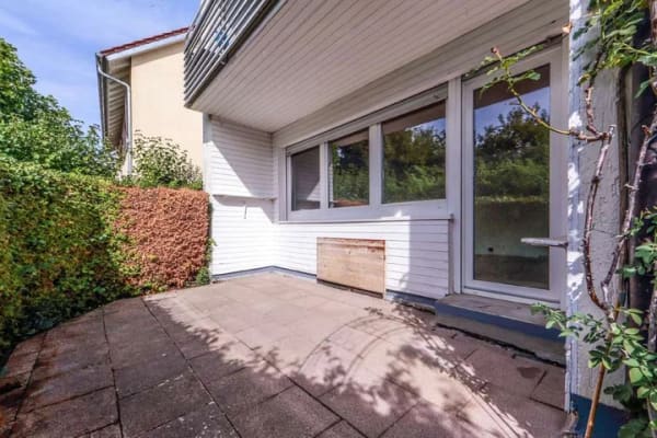 Immobilie in Aalen - WOHNEN UND VERMIETEN UNTER EINEM DACH – DREIFAMILIENHAUS MIT GARTEN MITTEN IM HÜTTFELD - Bild 4