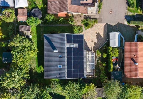 Immobilie in Herdwangen-Schönach - Renoviertes 6,5 Zi-Haus in idyllischer Lage mit Photovoltaik, Speicher und Solarthermie - Bild 3