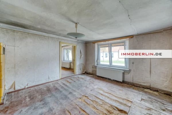 Immobilie in Mittenwalde - IMMOBERLIN.DE - Sanierungsgelegenheit! Haus mit Nebengebäude und Ausbaupotenzial in angenehmer Lage - Bild 3