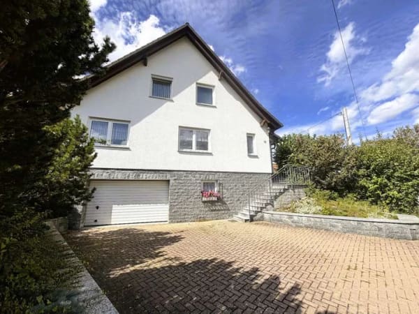 Immobilie in Stadtilm - Viel Raum für Ihre Wohnträume: Gepflegtes Einfamilienhaus auf Traumgrundstück in ruhiger Wohnlage - Bild 3