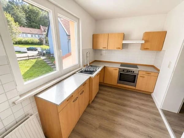 Immobilie in Waltershausen - antaris Immobilien GmbH ** 2-3 Familienhaus in guter Laaage ** - Bild 4