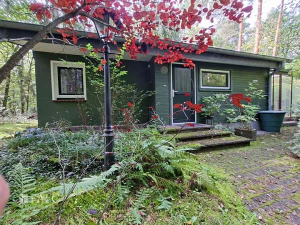 Immobilie in Oerlinghausen - Gepflegtes Wochenend- und Ferienhaus in idyllischer Waldlage - Bild 3