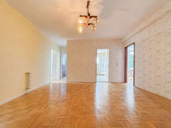 Immobilie in Langenfeld (Rheinland) - Familienglück mit XL-Loggia – 4 bis 5 Zimmer zum Wohlfühlen - Bild 1
