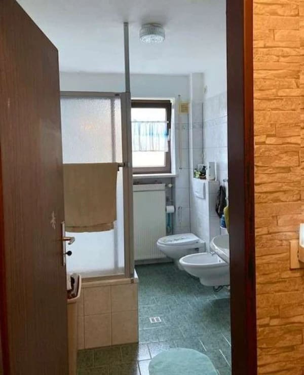 Immobilie in Friedberg - Freiraum für neue Ideen – Zweifamilienhaus in Friedberg-West - Bild 2