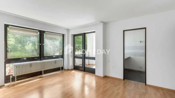 Immobilie in Grafenau - Bezugsfrei: Gepflegte 2-Zimmer-Wohnung mit Balkon, Aufzug und Stellplatz 
 - Bild 0