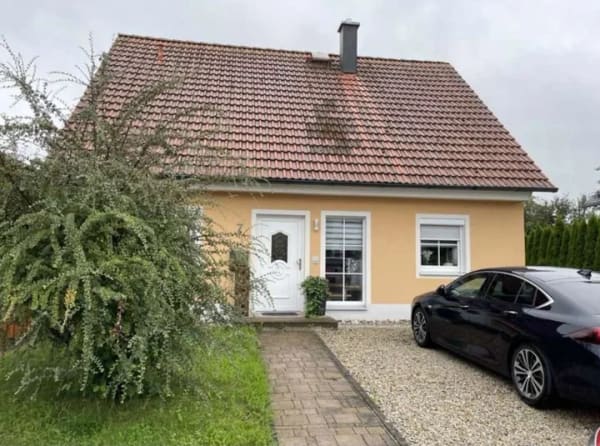 Immobilie in Kulmain - Wohnen Gepflegtes Einfamilienhaus mit 5 Zimmern, großem Garmit Charakter: Einfamilienhaus in Kulmain - Bild 0