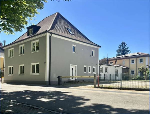 Immobilie in Schrobenhausen - Ihre Praxis oder Kanzlei in Top-Lage!
Stilvoll leben & arbeiten in repräsentativer Altstadtvilla! - Bild 1