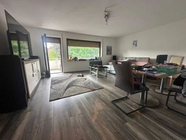Immobilie in Harsum - Großzügige 3-Zimmer-Eigentumswohnung mit Balkon und Einbauküche in ruhiger Lage von Asel - Bild 1