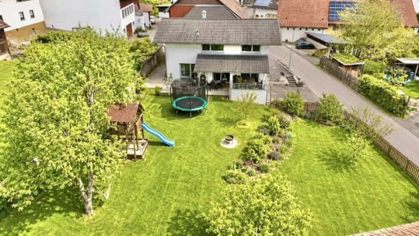 Immobilie in Hohentengen am Hochrhein - Neuwertiges Einfamilienhaus mit großzügigem Grundstück - Bild 0