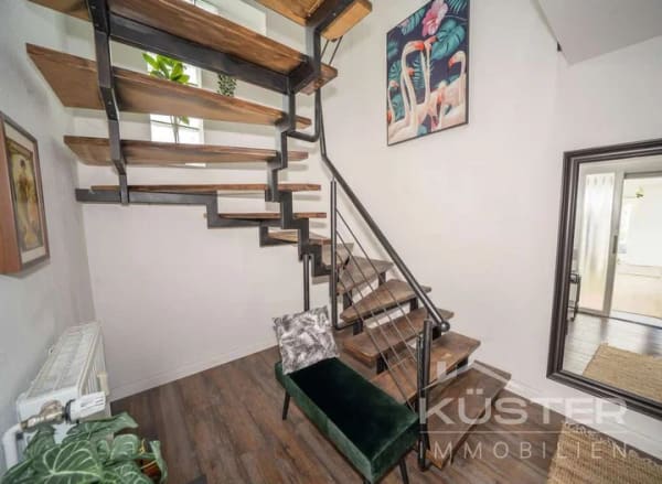 Immobilie in Suthfeld - KÜSTER IMMOBILIEN präsentiert: Wohnen wie im eigenen Haus – 273 m² Wohnfläche, Garten & Doppelgarage - Bild 3
