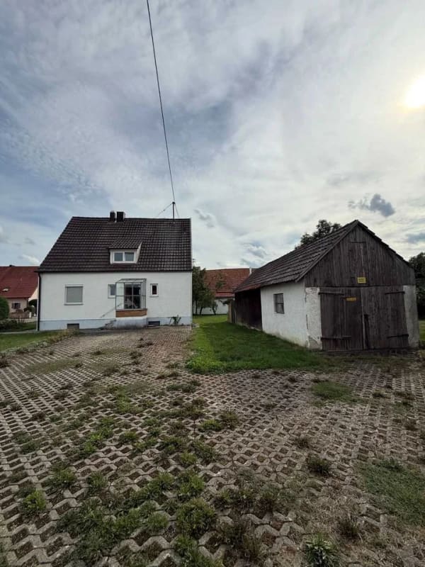 Immobilie in Blindheim - Sanierungsbedürftiges Haus bzw. Grundstück in Wolperstetten - Bild 1