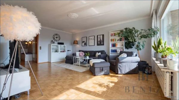Immobilie in Geestland - Helle 4-Zimmer-Wohnung mit Süd-West-Balkon in Langen - Bild 2