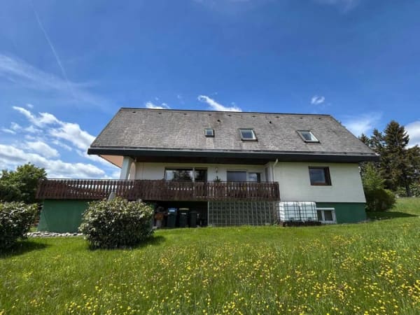 Immobilie in Friedenweiler - Drei Wohnbereiche - ein Zuhause für Generationen - Bild 3