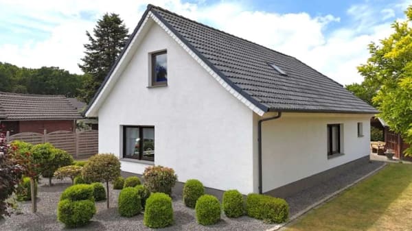 Immobilie in Holtland - Charmantes Zuhause mit Garten, Garage und Nebengebäuden – ruhig gelegen in Holtland-Nücke! - Bild 2