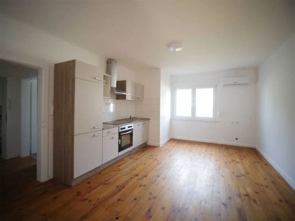 Immobilie in Neunkirchen - 1-ZKB mit Balkon - Bild 0