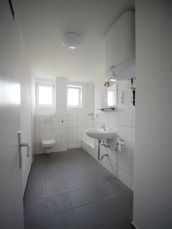 Immobilie in Neunkirchen - 1-ZKB mit Balkon - Bild 3